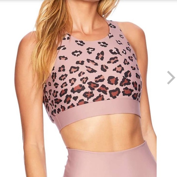 Beach Riot Levi Top - Picture 4 of 5